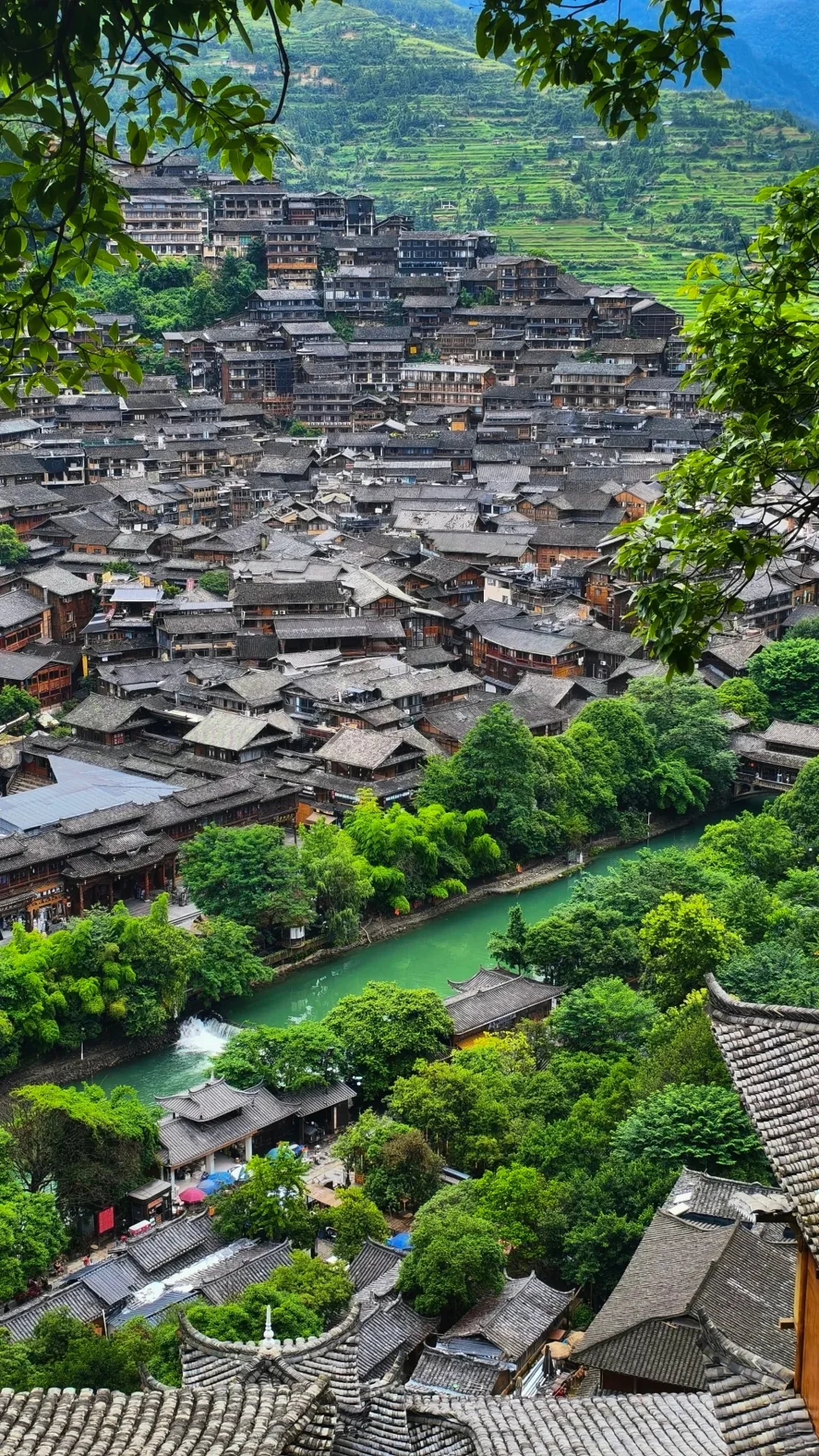 黔境全景 · 一路深入